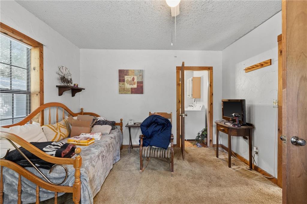 509 N State Street Property Photo 14