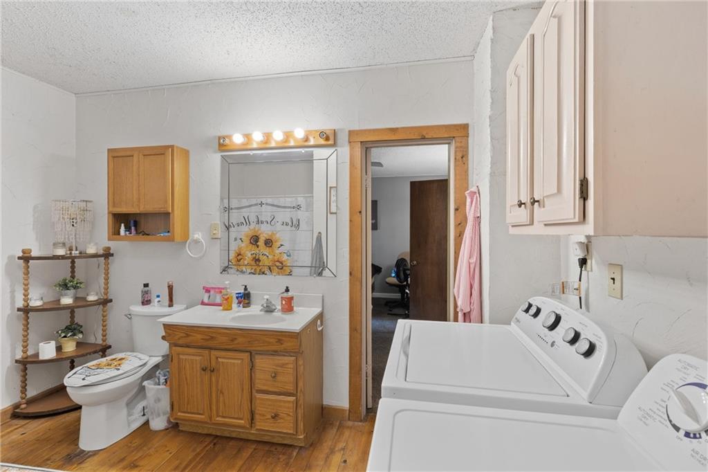 509 N State Street Property Photo 19