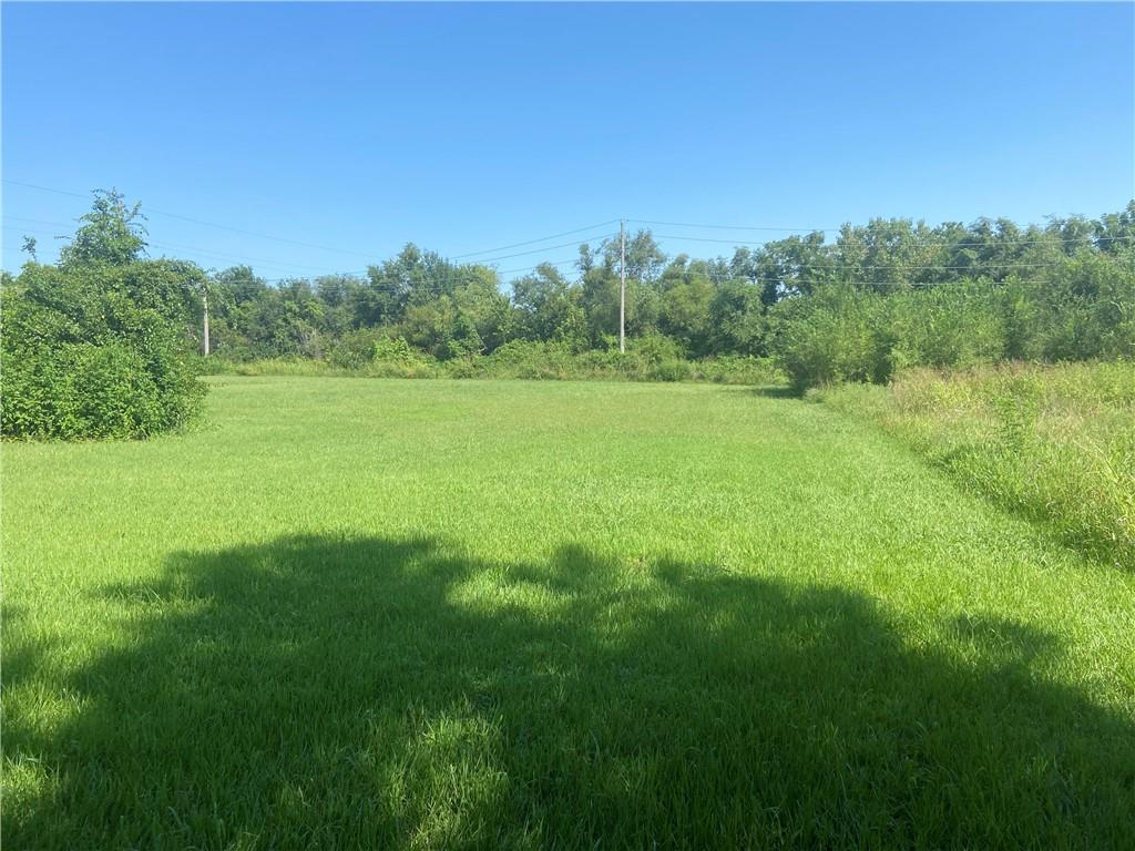 401 N Scott Avenue Property Photo 4