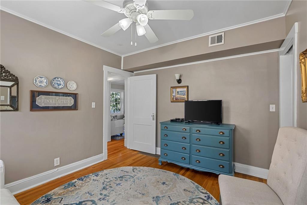 4506 Jc Nichols Parkway Property Photo 19