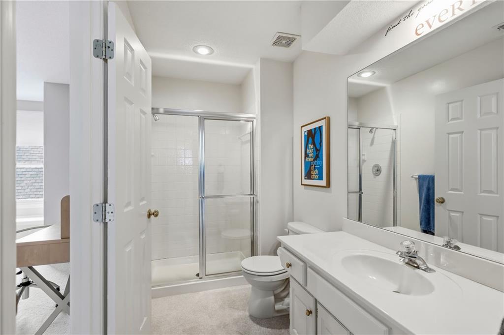 5649 Ne Northgate Crossing Property Photo 43
