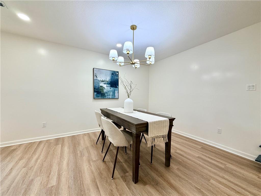 224 S Central Street Property Photo 8