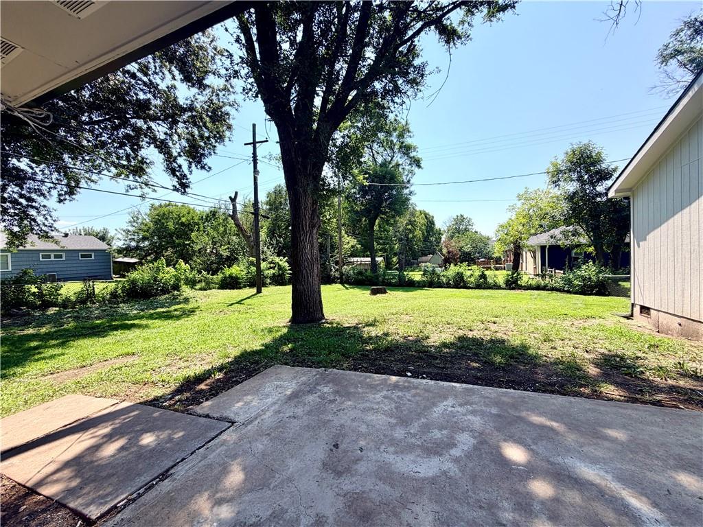 224 S Central Street Property Photo 28