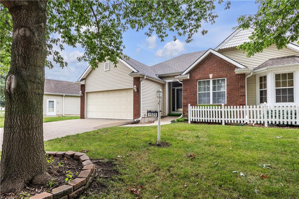 4909 Ashbey Drive Property Photo 3