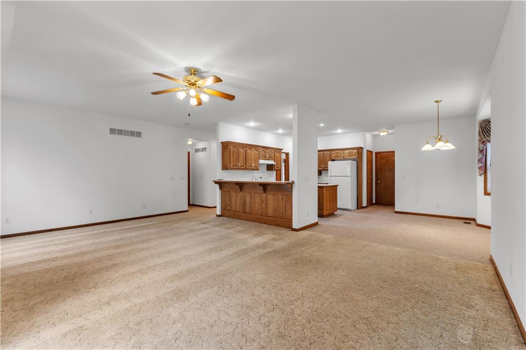 4909 Ashbey Drive Property Photo 5