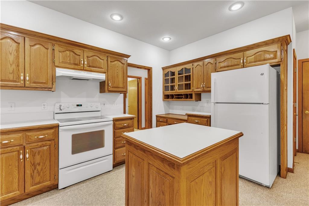 4909 Ashbey Drive Property Photo 14