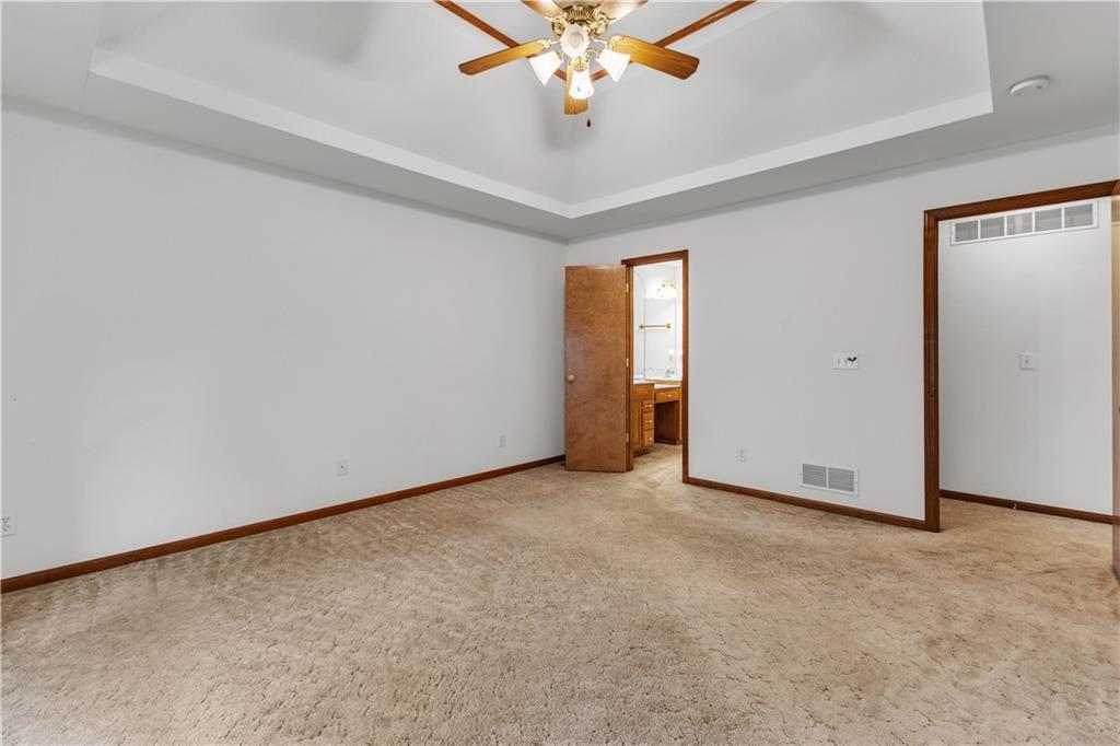 4909 Ashbey Drive Property Photo 25