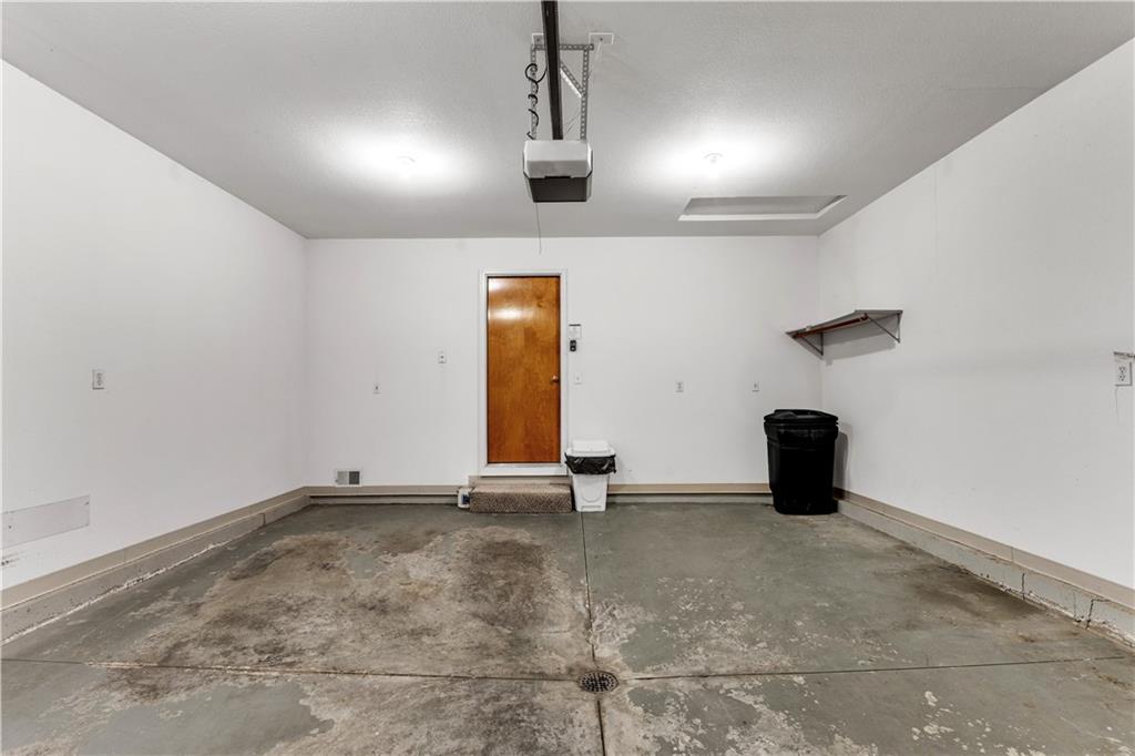 4909 Ashbey Drive Property Photo 35