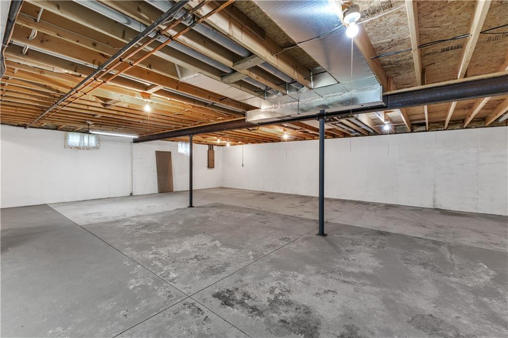 4909 Ashbey Drive Property Photo 37