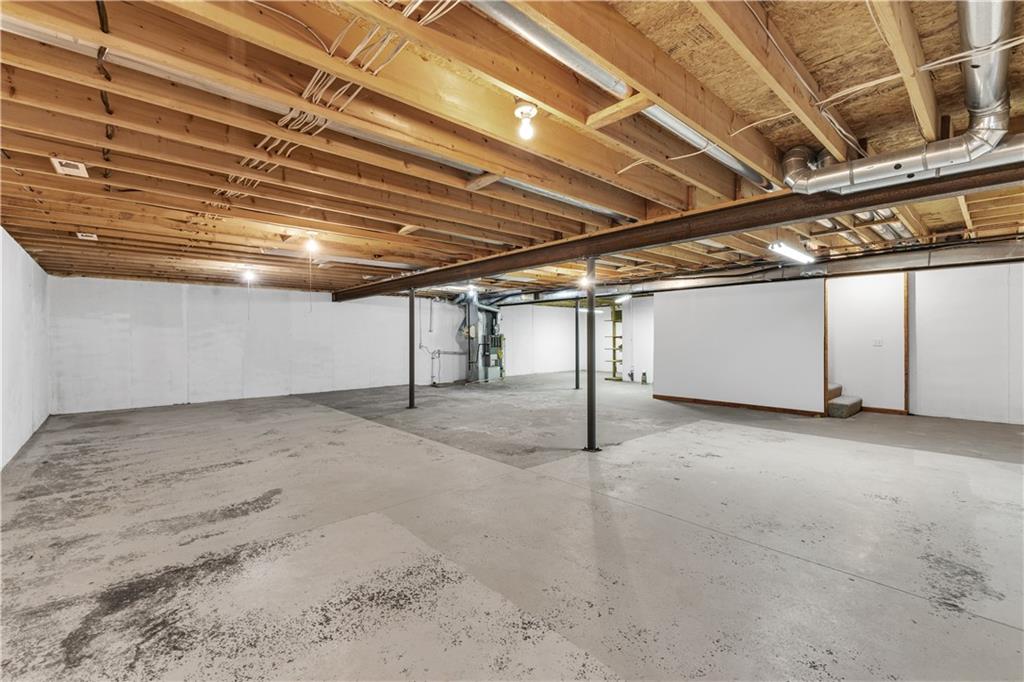4909 Ashbey Drive Property Photo 37