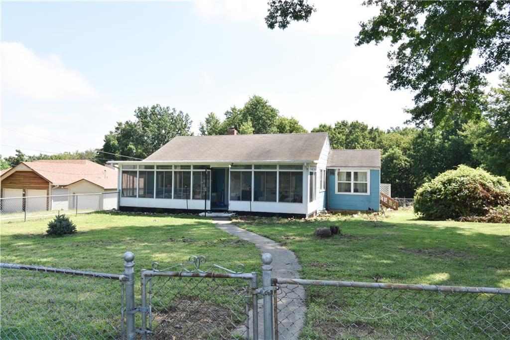 3715 N River Boulevard Property Photo 1