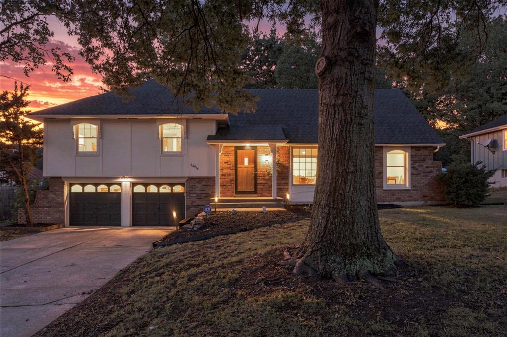 12918 Sycamore Avenue Property Photo 33