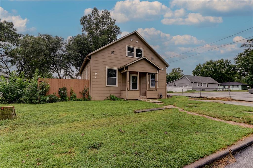 931 Kickapoo Street Property Photo 1