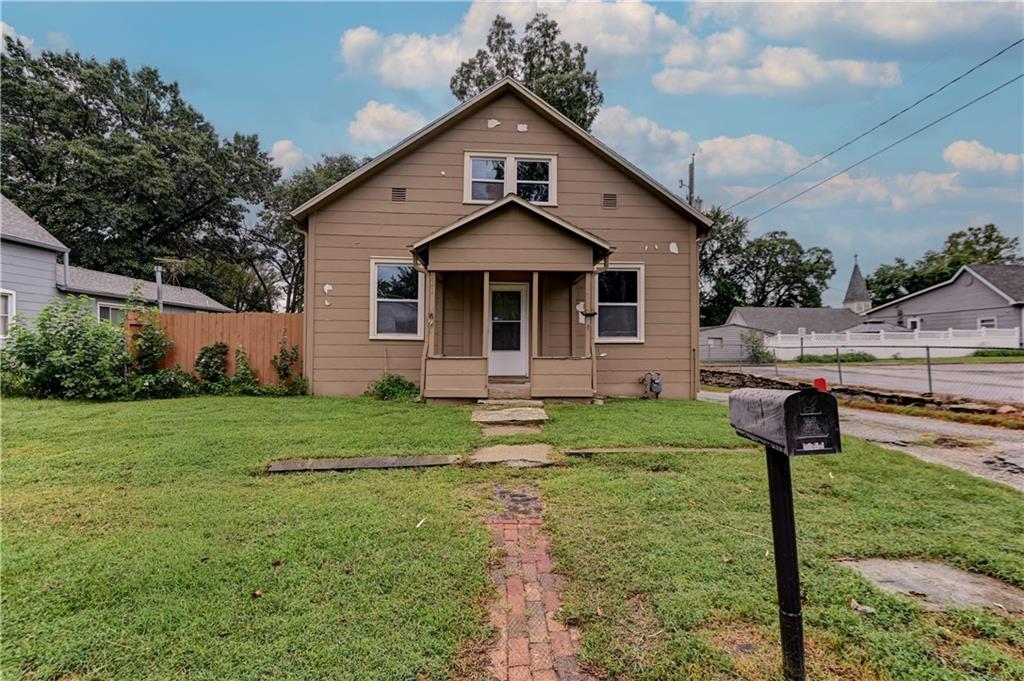 931 Kickapoo Street Property Photo 2