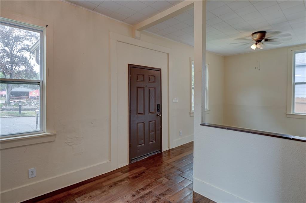 931 Kickapoo Street Property Photo 6