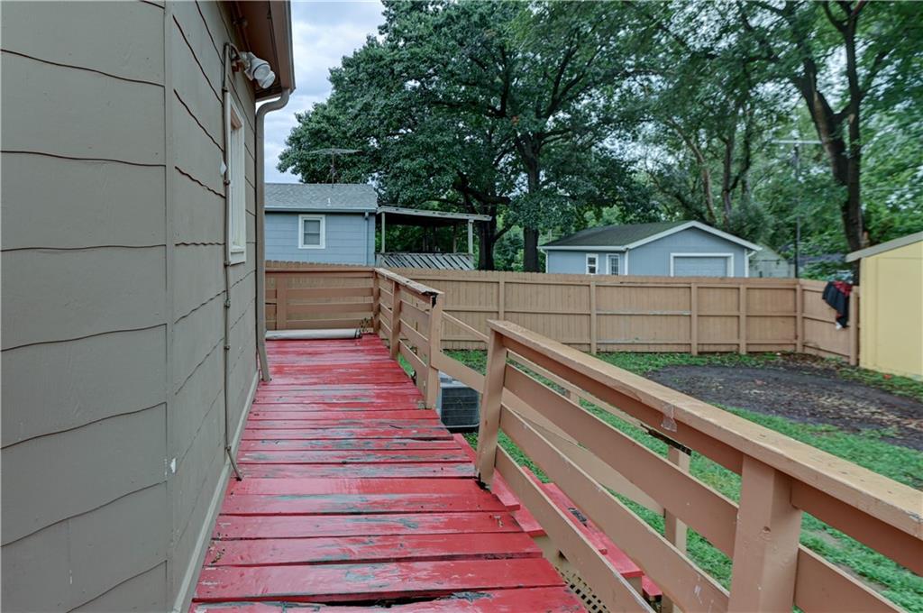 931 Kickapoo Street Property Photo 21