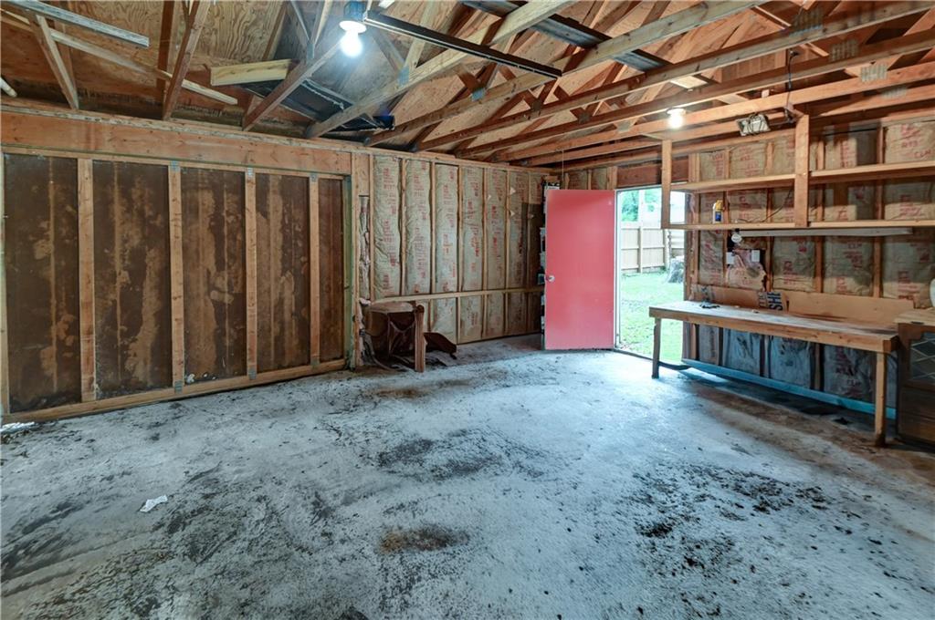 931 Kickapoo Street Property Photo 27