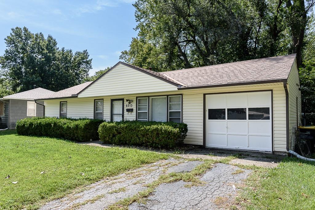 8213 Ruskin Way Property Photo 13