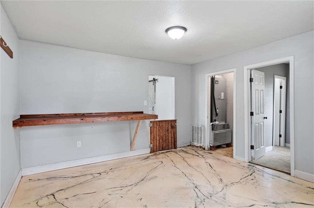 306 W Walnut Street Property Photo 12