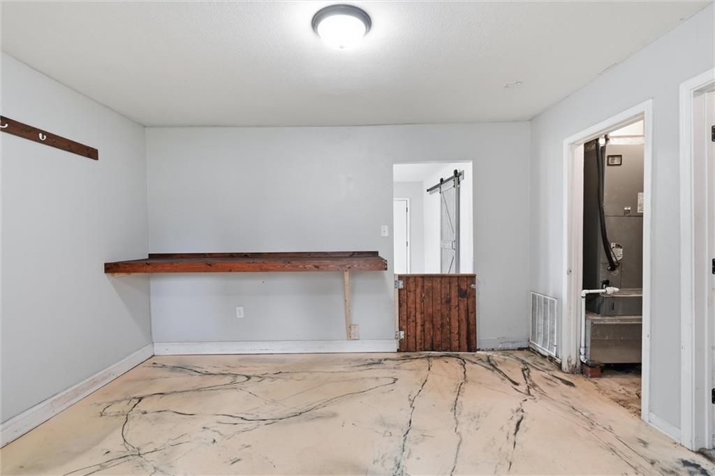 306 W Walnut Street Property Photo 13