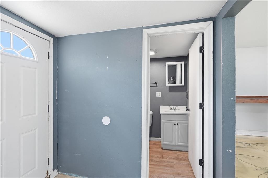 306 W Walnut Street Property Photo 25