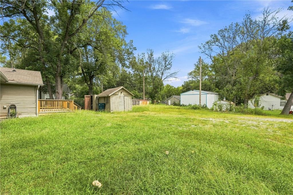 306 W Walnut Street Property Photo 36