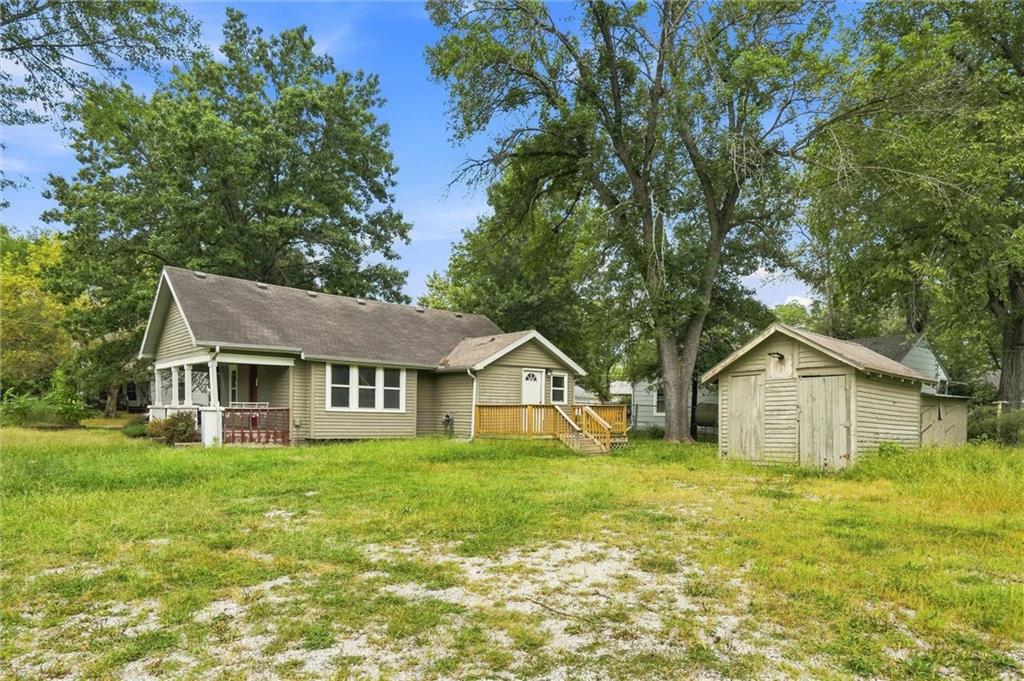 306 W Walnut Street Property Photo 40