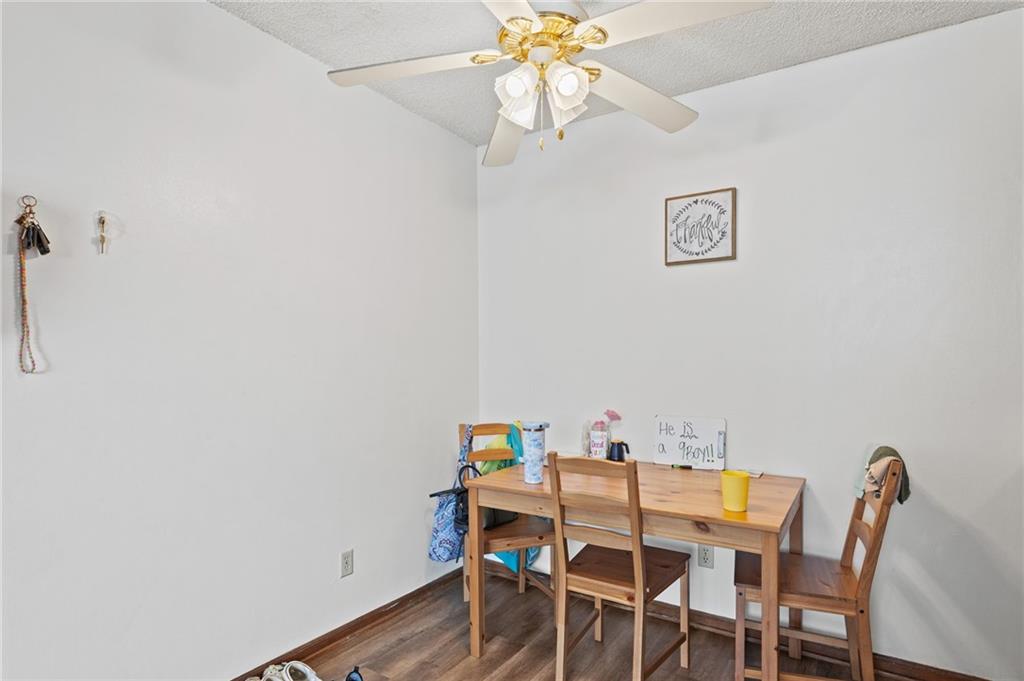 1507 High Grove Road Property Photo 14