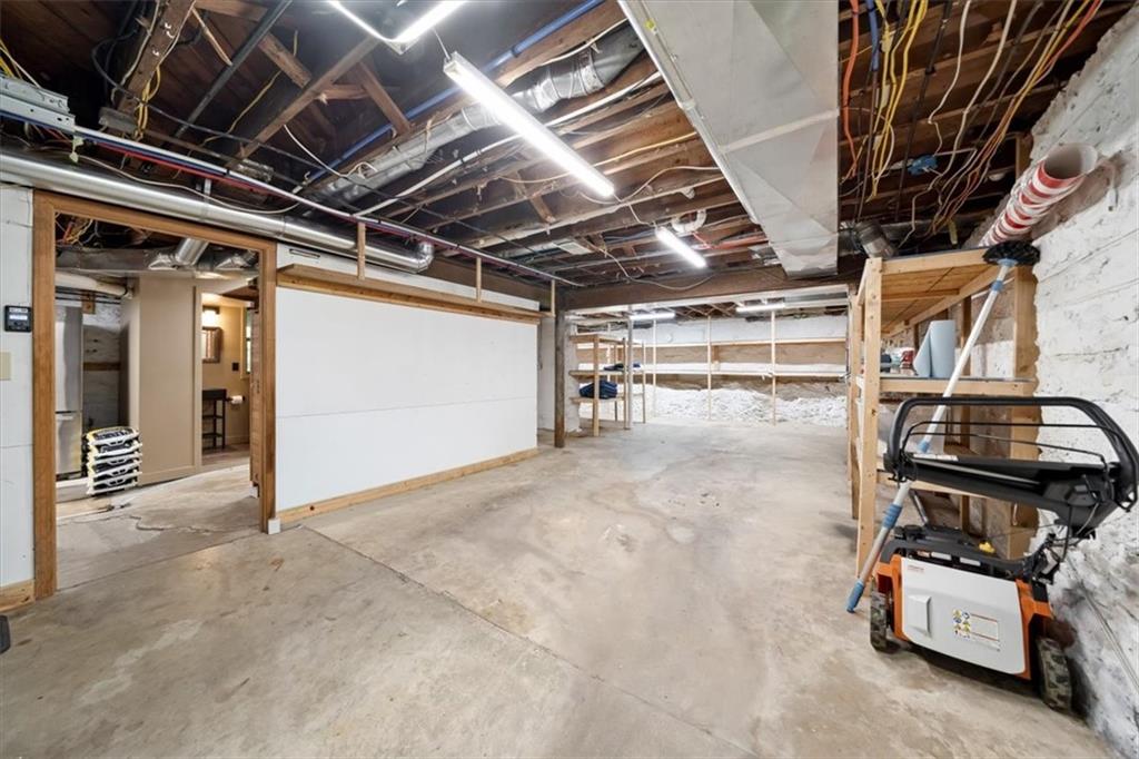 1 Anchor Drive Property Photo 25