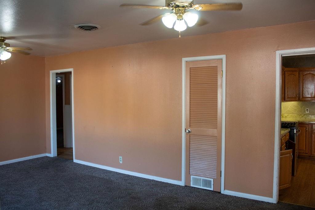 102 Warwick Road Property Photo 2
