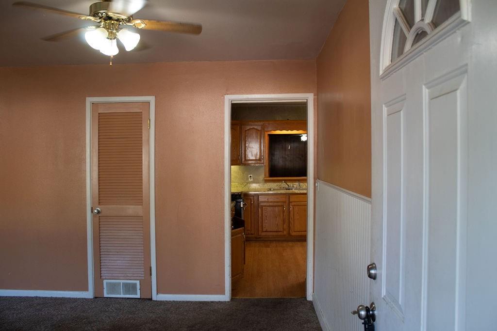 102 Warwick Road Property Photo 3