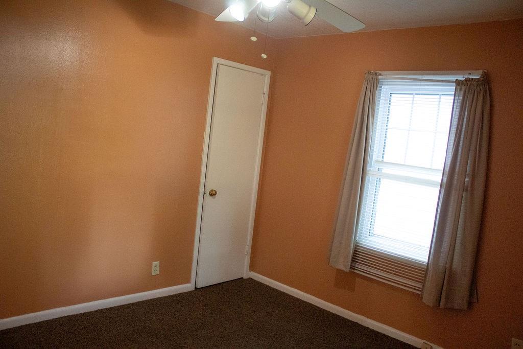 102 Warwick Road Property Photo 22