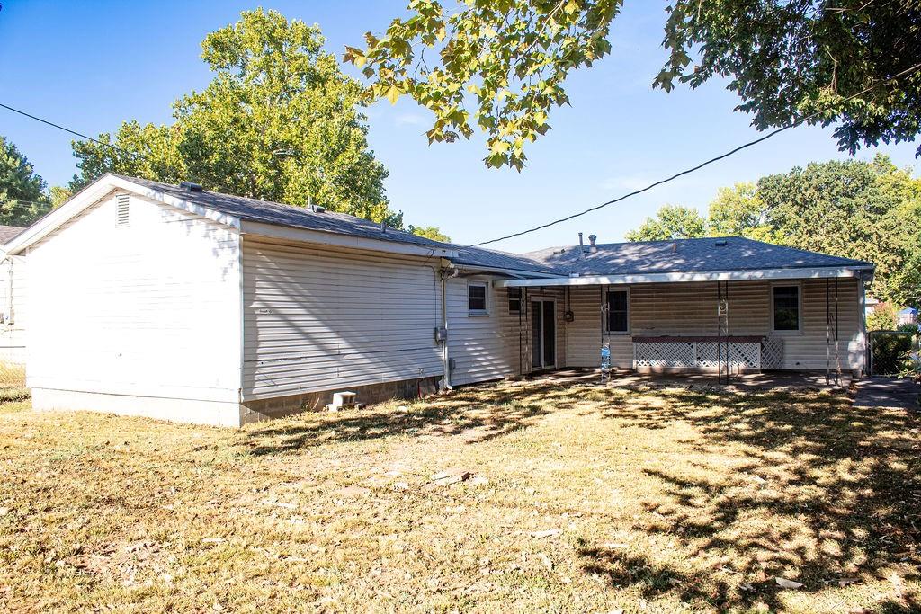 102 Warwick Road Property Photo 27