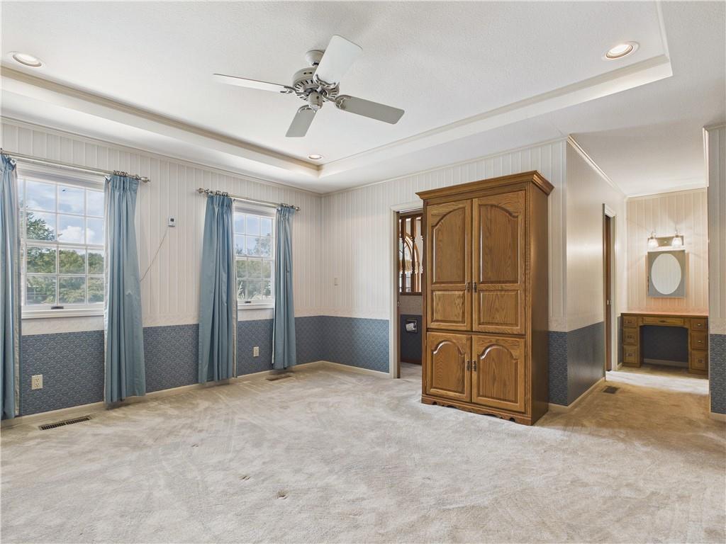 6 Willowgreen Drive Property Photo 24