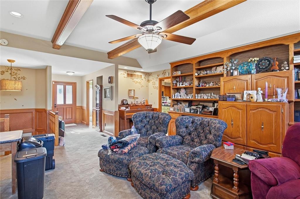 6 Willowgreen Drive Property Photo 26