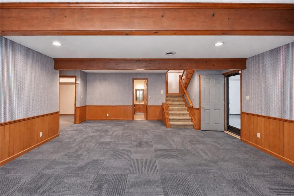 6 Willowgreen Drive Property Photo 30