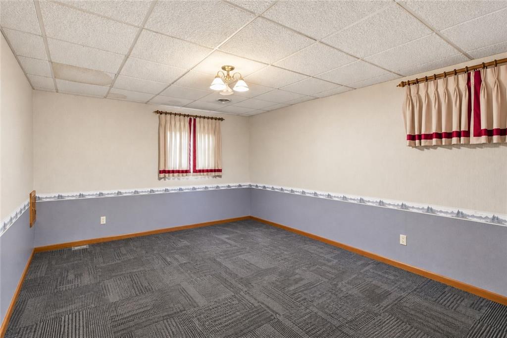 6 Willowgreen Drive Property Photo 32