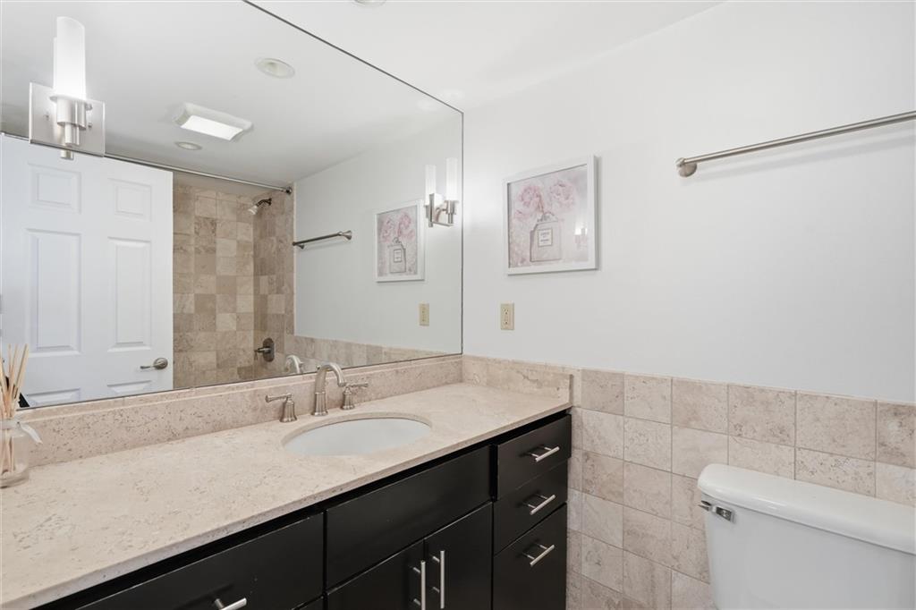 3838 Rainbow Boulevard Property Photo 20