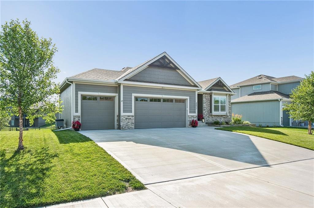 2211 Foxtail Drive Property Photo 35