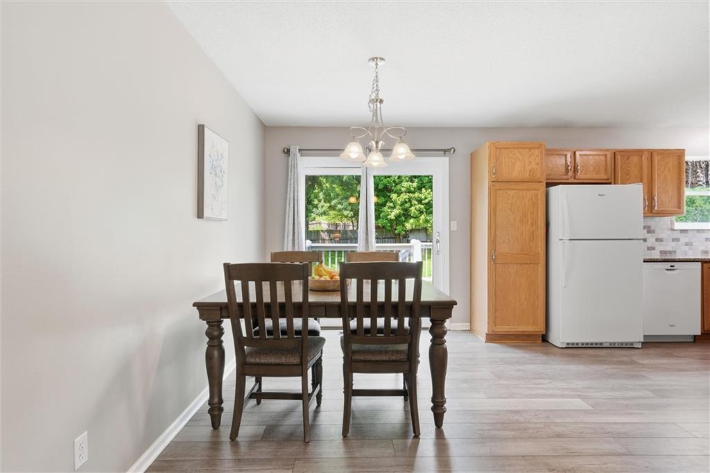 13710 Hunter Drive Property Photo 15