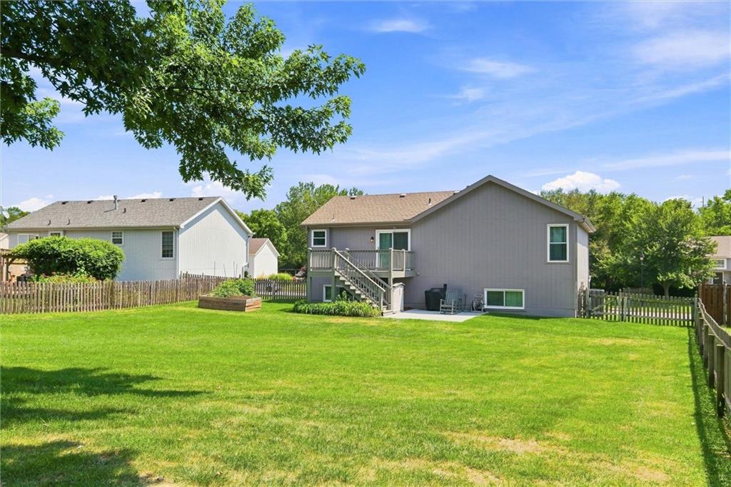 13710 Hunter Drive Property Photo 34