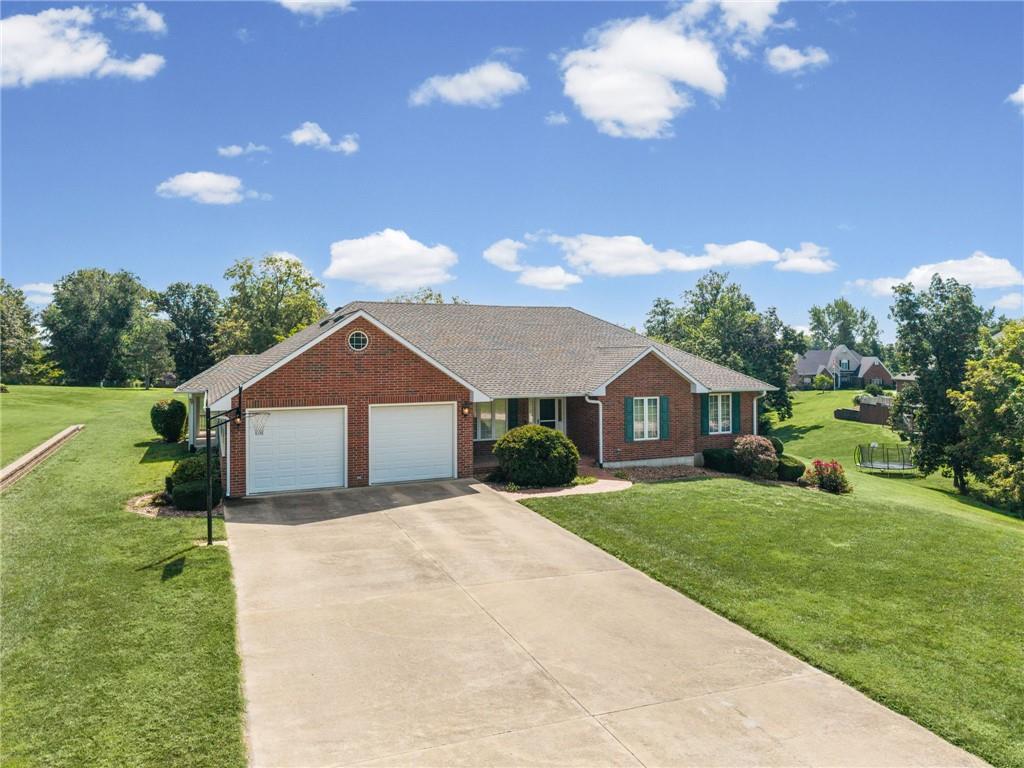111 Walnut Drive Property Photo 1