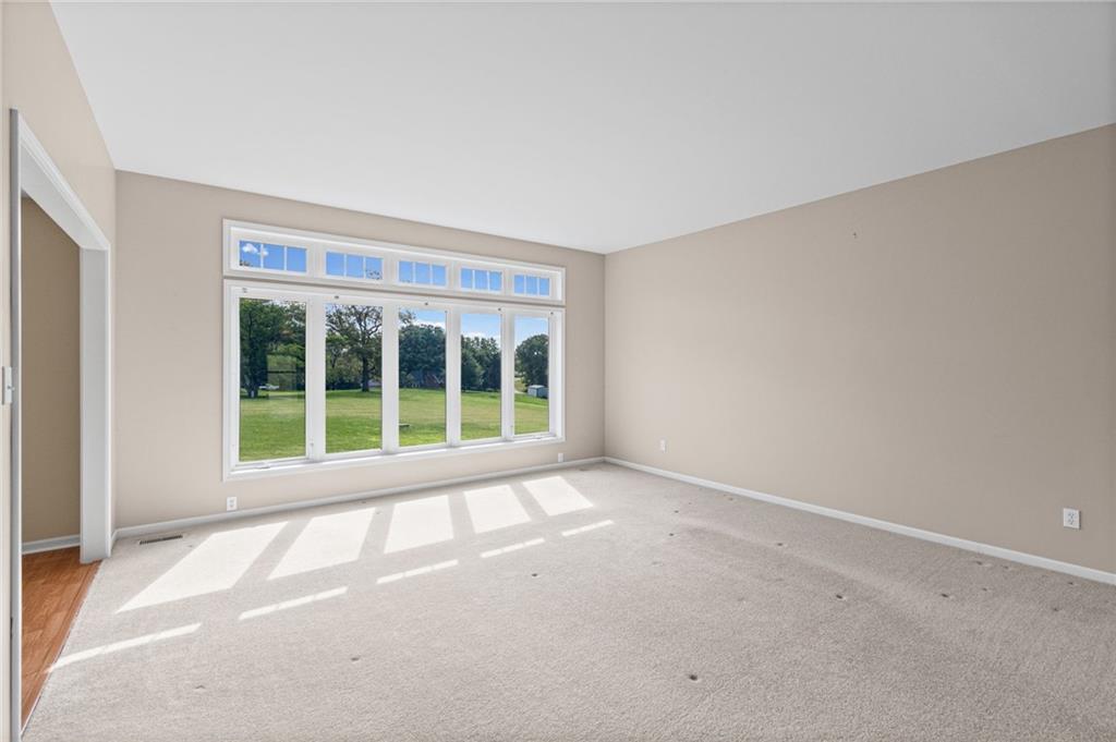 111 Walnut Drive Property Photo 10