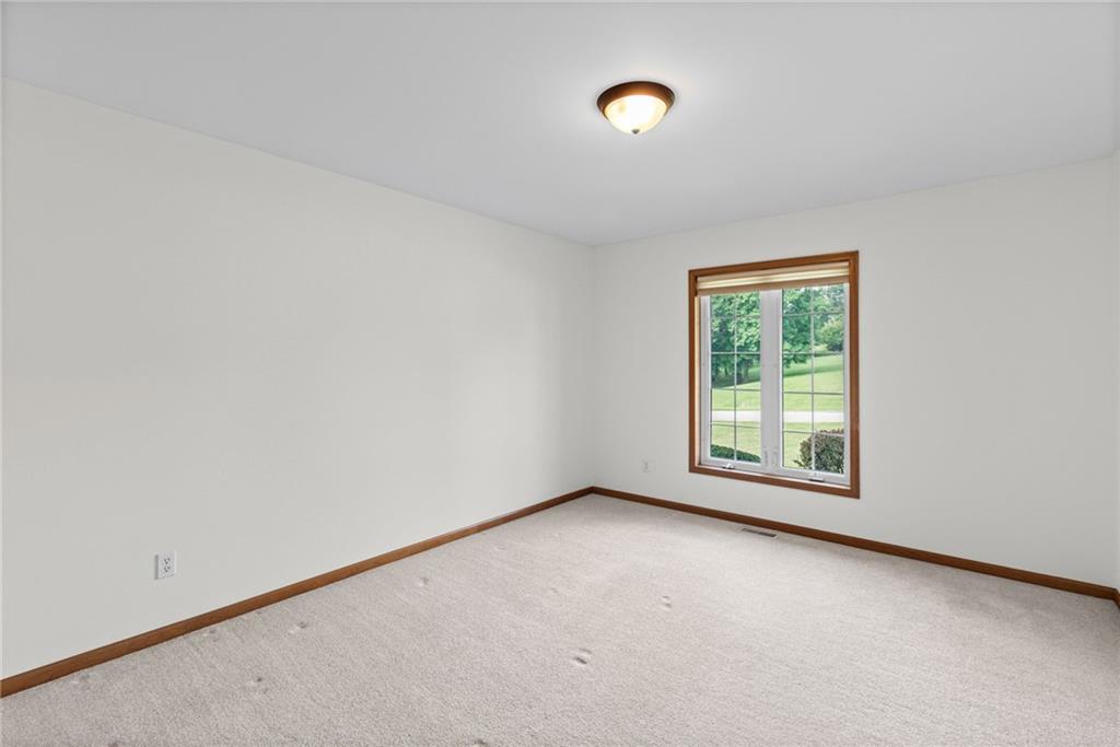 111 Walnut Drive Property Photo 27