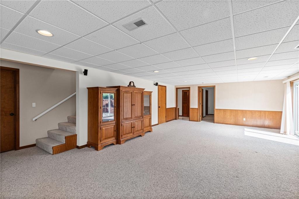 111 Walnut Drive Property Photo 33