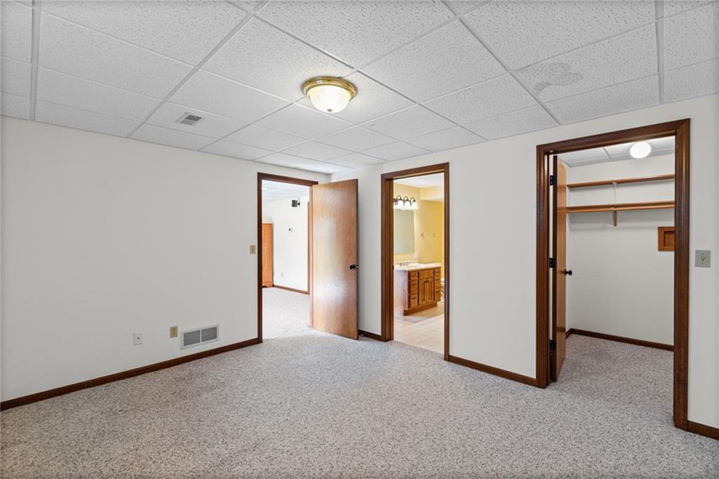 111 Walnut Drive Property Photo 37