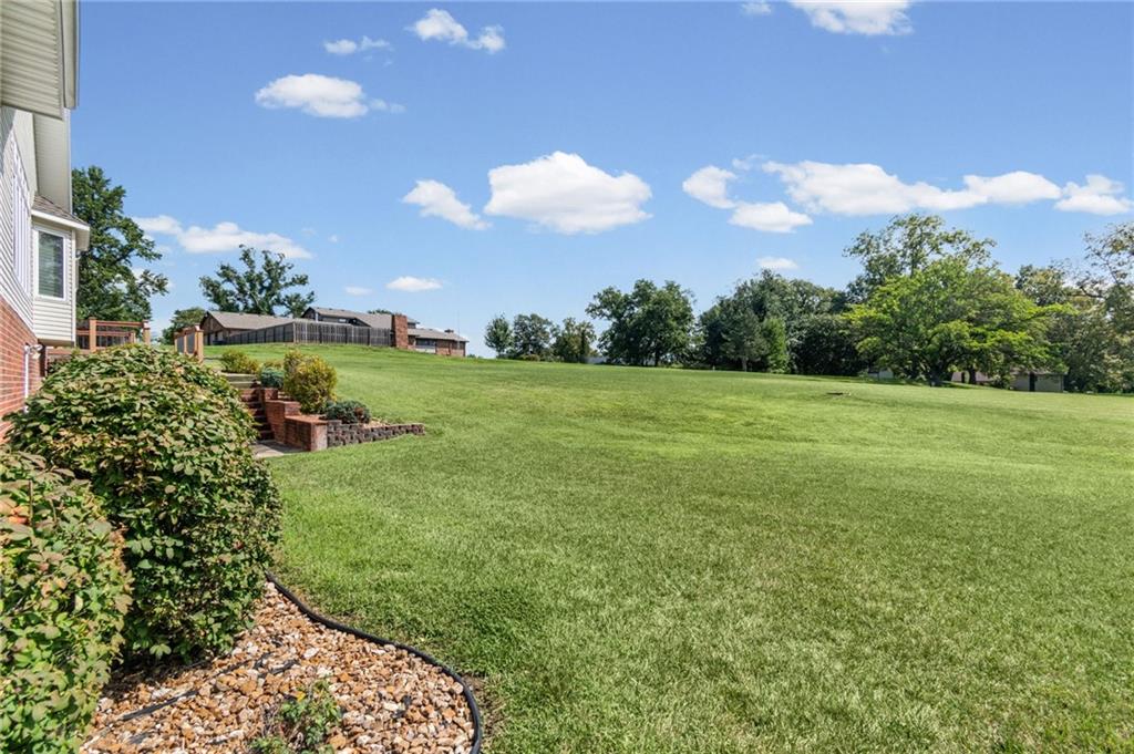 111 Walnut Drive Property Photo 45
