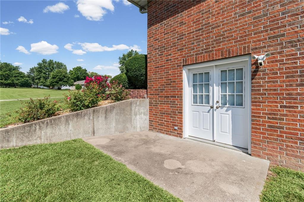 111 Walnut Drive Property Photo 46