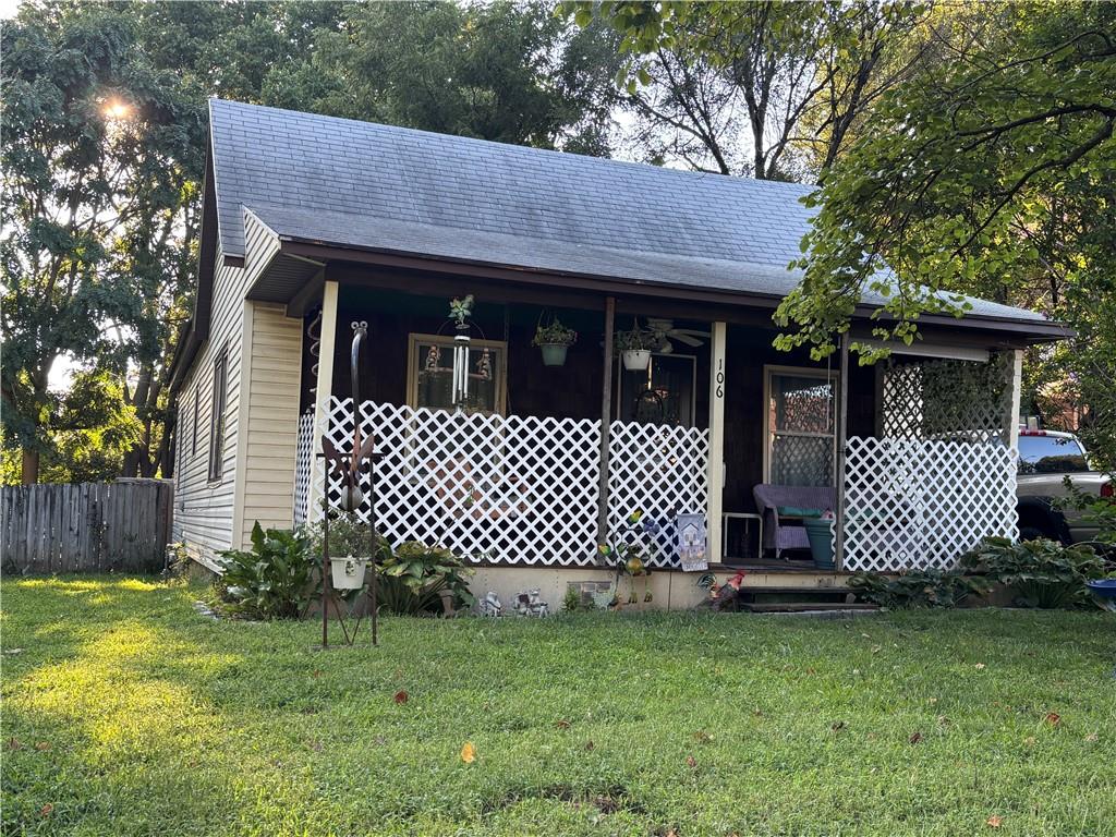 106 S Park Avenue Property Photo 1