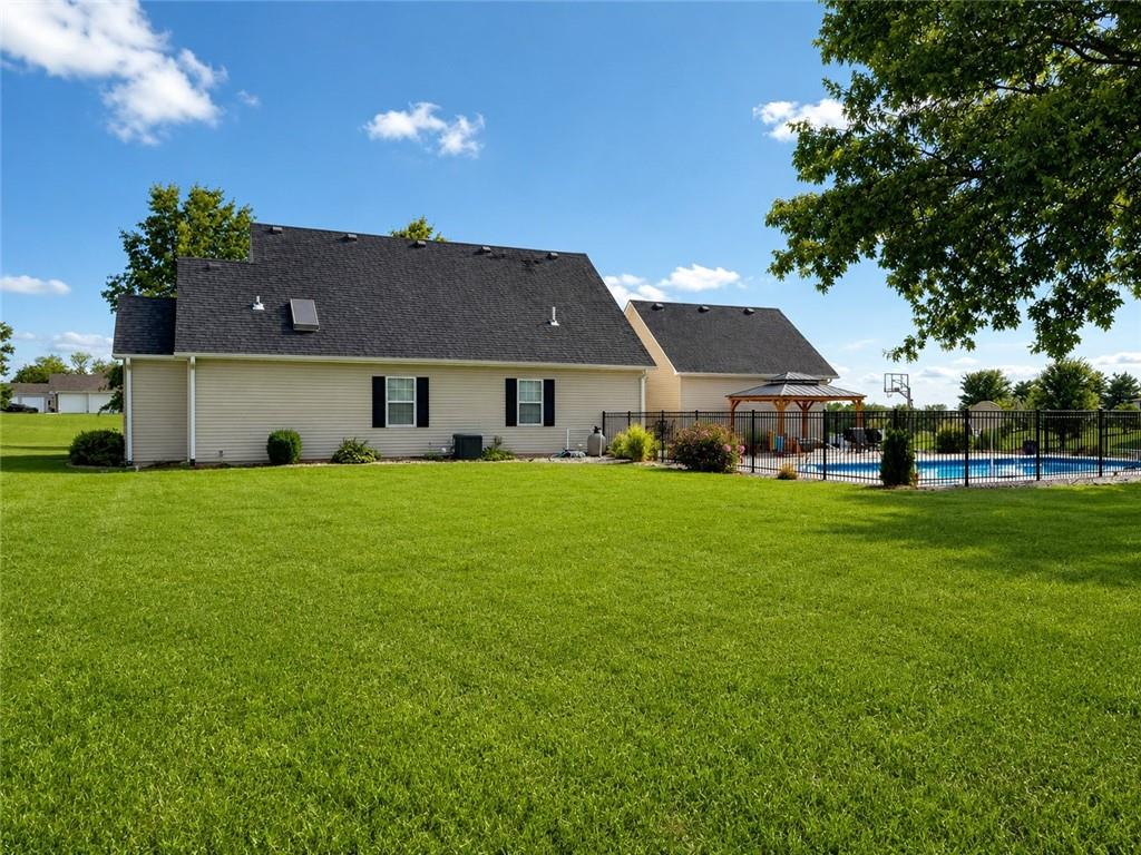 7357 Valley View Circle Property Photo 2
